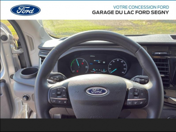 Photo 7 du bon plan FORD Transit 2T Fg VUL PE 350 L2H2 198 kW Batterie 75/68 kWh Trend Business occasion à 49900 €
