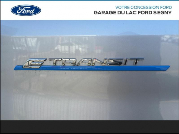 Photo 17 du bon plan FORD Transit 2T Fg VUL PE 350 L2H2 198 kW Batterie 75/68 kWh Trend Business occasion à 49900 €