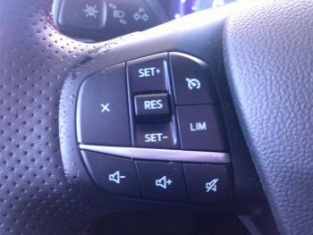 Photo 13 du bon plan FORD Kuga 2.5 Duratec 190ch FHEV E85 ST-Line BVA occasion à 29901 €