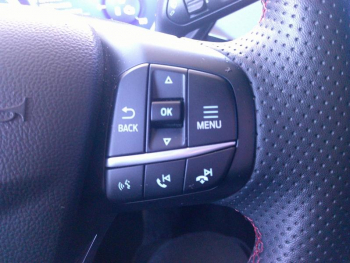 Photo 14 du bon plan FORD Kuga 2.5 Duratec 190ch FHEV E85 ST-Line BVA occasion à 29901 €