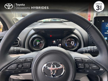 Photo 25 du bon plan TOYOTA Yaris 116h Iconic 5p MY22 occasion à 24790 €