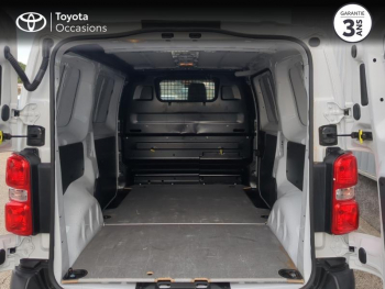 Photo 10 du bon plan TOYOTA ProAce VUL Medium 2.0 D-4D 140 Business BVA RC23 occasion à 32850 €