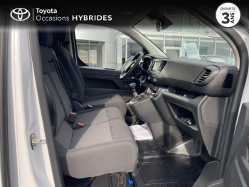 Photo 12 du bon plan TOYOTA ProAce VUL Medium 2.0 D-4D 140 Dynamic MC23 occasion à 28990 €