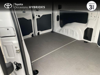 Photo 23 du bon plan TOYOTA ProAce VUL Medium 2.0 D-4D 140 Dynamic MC23 occasion à 28990 €