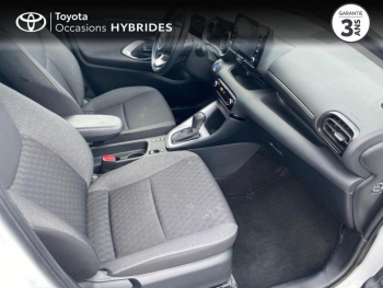 Photo 12 du bon plan TOYOTA Yaris 116h Design 5p MY22 occasion à 20490 €