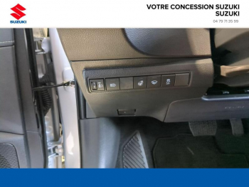 Photo 19 du bon plan SUZUKI Swace 1.8 Hybrid 140ch Pack occasion à 27000 €