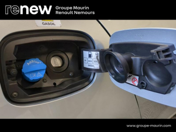 Photo 11 du bon plan RENAULT Megane 1.5 Blue dCi 115ch Techno EDC -23 occasion à 23890 €