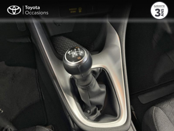 Photo 18 du bon plan TOYOTA Yaris 120 VVT-i Dynamic 5p MY22 occasion à 17990 €