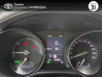 Photo 14 du bon plan TOYOTA C-HR 184h Distinctive 2WD E-CVT MY20 occasion à 21490 €