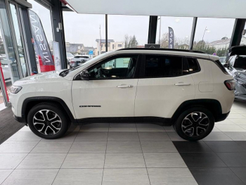 Photo 26 du bon plan JEEP Compass 1.3 Turbo T4 190ch PHEV 4xe Limited AT6 eAWD occasion à 27490 €