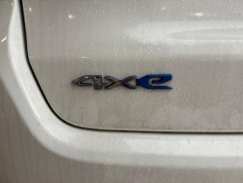 Photo 32 du bon plan JEEP Compass 1.3 Turbo T4 190ch PHEV 4xe Limited AT6 eAWD occasion à 27490 €