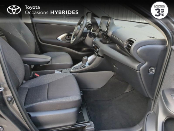 Photo 6 du bon plan TOYOTA Yaris 116h Dynamic Business 5p + Programme Beyond Zero Academy MY22 occasion à 21990 €