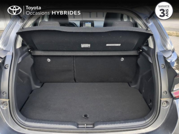 Photo 10 du bon plan TOYOTA Yaris 116h Dynamic Business 5p + Programme Beyond Zero Academy MY22 occasion à 21990 €