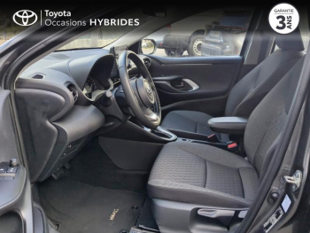 Photo 11 du bon plan TOYOTA Yaris 116h Dynamic Business 5p + Programme Beyond Zero Academy MY22 occasion à 21990 €