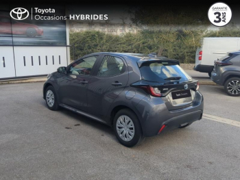 Photo 18 du bon plan TOYOTA Yaris 116h Dynamic Business 5p + Programme Beyond Zero Academy MY22 occasion à 21990 €