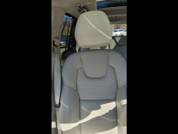 Photo 30 du bon plan VOLVO XC90 T8 AWD 303 + 87ch Inscription Luxe Geartronic occasion à 45900 €