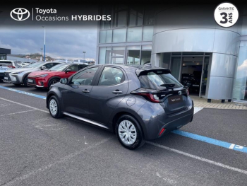 Photo 2 du bon plan TOYOTA Yaris 116h Dynamic Business 5p + Programme Beyond Zero Academy MY22 occasion à 19490 €