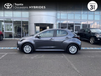 Photo 3 du bon plan TOYOTA Yaris 116h Dynamic Business 5p + Programme Beyond Zero Academy MY22 occasion à 19490 €