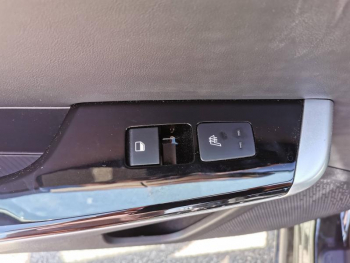 Photo 12 du bon plan KIA EV6 325ch Air Design 4WD occasion à 41990 €