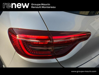 Photo 15 du bon plan RENAULT Clio 1.6 E-Tech hybride 145ch Evolution occasion à 18990 €