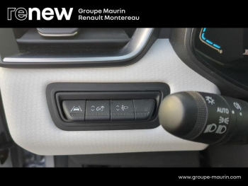 Photo 19 du bon plan RENAULT Clio 1.6 E-Tech hybride 145ch Evolution occasion à 18990 €