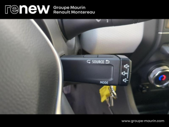Photo 22 du bon plan RENAULT Clio 1.6 E-Tech hybride 145ch Evolution occasion à 18990 €