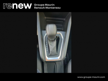 Photo 27 du bon plan RENAULT Clio 1.6 E-Tech hybride 145ch Evolution occasion à 18990 €