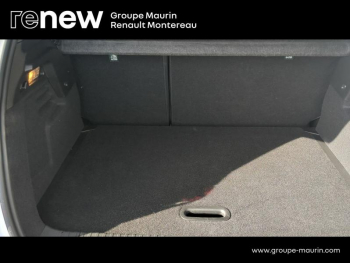 Photo 13 du bon plan RENAULT Captur 1.6 E-Tech hybride 145ch Engineered occasion à 26490 €