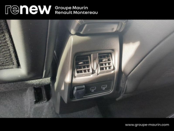 Photo 19 du bon plan RENAULT Captur 1.6 E-Tech hybride 145ch Engineered occasion à 26490 €