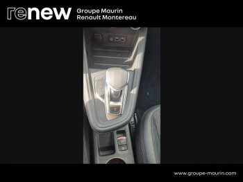 Photo 32 du bon plan RENAULT Captur 1.6 E-Tech hybride 145ch Engineered occasion à 26490 €