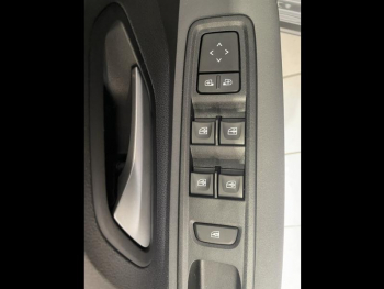 Photo 14 du bon plan DACIA Jogger 1.0 TCe 110ch Extreme 7 places -24 occasion à 22990 €
