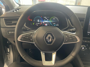 Photo 11 du bon plan RENAULT Zoe Life charge normale R110 Achat Intégral - 20 occasion à 13990 €
