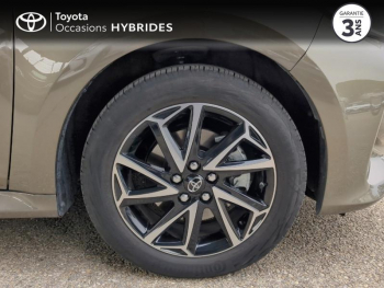 Photo 13 du bon plan TOYOTA Yaris 116h Design 5p MY22 occasion à 20490 €