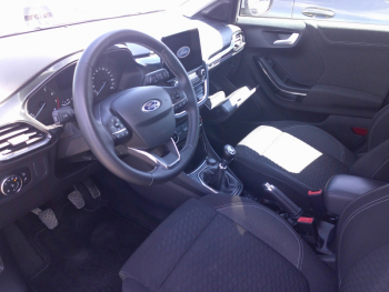 Photo 14 du bon plan FORD Puma 1.0 Flexifuel 125ch S&S mHEV Titanium occasion à 21900 €