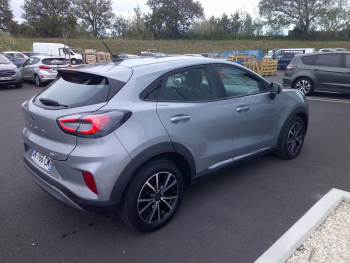 Photo 22 du bon plan FORD Puma 1.0 Flexifuel 125ch S&S mHEV Titanium occasion à 21900 €
