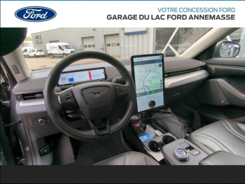 Photo 5 du bon plan FORD Mustang Mach-E 294ch Extended Range 99kWh 7cv occasion à 35490 €