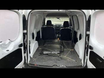 Photo 11 du bon plan RENAULT Express Van Express Van1.3 TCe 100ch Confort 22 occasion à 13450 €
