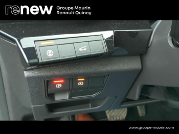 Photo 17 du bon plan RENAULT Austral 1.2 E-Tech full hybrid 200ch Iconic- 24 occasion à 37900 €