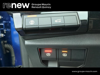 Photo 18 du bon plan RENAULT Austral 1.2 E-Tech full hybrid 200ch Iconic- 24 occasion à 37900 €