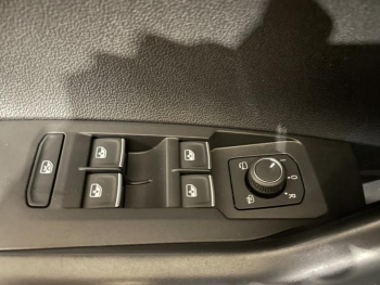 Photo 14 du bon plan VOLKSWAGEN Polo 1.0 TSI 95ch R-Line occasion à 20990 €