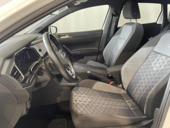 Photo 14 du bon plan VOLKSWAGEN Polo 1.0 TSI 95ch R-Line occasion à 21490 €