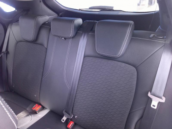 Photo 13 du bon plan FORD Puma 1.0 Flexifuel 125ch S&S mHEV Titanium occasion à 19900 €