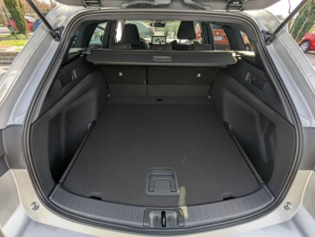 Photo 18 du bon plan SUZUKI Swace 1.8 Hybrid 140ch Pack MY24 occasion à 27990 €