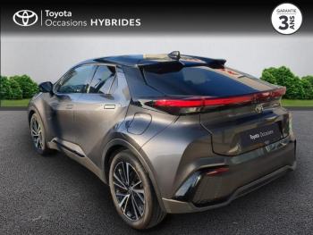 Photo 2 du bon plan TOYOTA C-HR 1.8 140ch Collection occasion à 35190 €