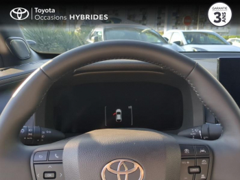 Photo 13 du bon plan TOYOTA C-HR 1.8 140ch Collection occasion à 35190 €