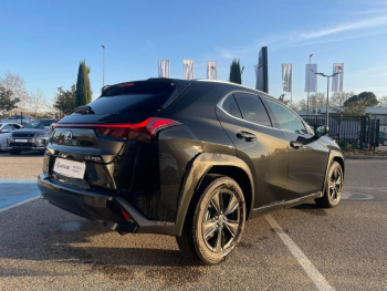 Photo 5 du bon plan LEXUS UX 300h 2WD Luxe occasion à 41790 €