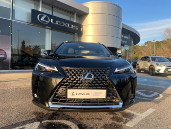 Photo 8 du bon plan LEXUS UX 300h 2WD Luxe occasion à 41790 €