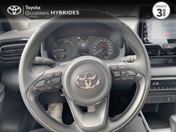 Photo 9 du bon plan TOYOTA Yaris 116h Dynamic Business 5p + Programme Beyond Zero Academy MY22 occasion à 19990 €