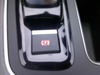 Photo 10 du bon plan CITROEN C5 Aircross Hybrid 225ch Shine Pack e-EAT8 occasion à 25900 €