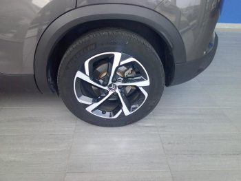 Photo 21 du bon plan CITROEN C5 Aircross Hybrid 225ch Shine Pack e-EAT8 occasion à 25900 €